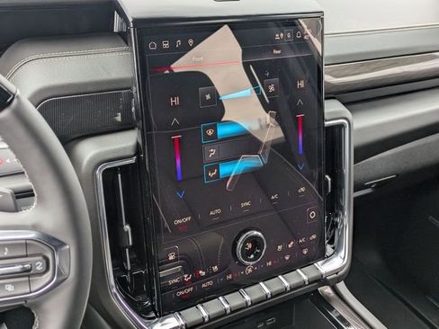 New 2026 GMC Yukon Elevation w/ Elevation Premium Package image 22