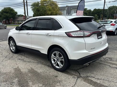 Used 2017 Ford Edge Titanium w/ Equipment Group 301A FWD image 8