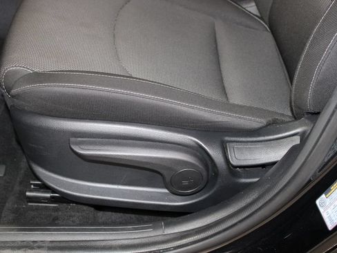 Used 2024 Kia Forte LXS FWD image 18