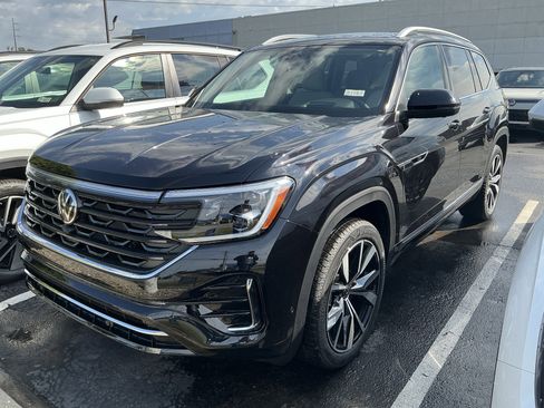 New 2026 Volkswagen Atlas SEL Premium R-Line AWD/4WD image 4