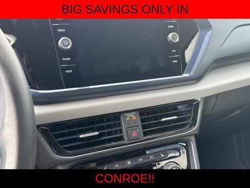 Used 2023 Volkswagen Taos SE FWD image 20