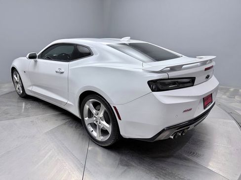 Used 2017 Chevrolet Camaro SS image 10