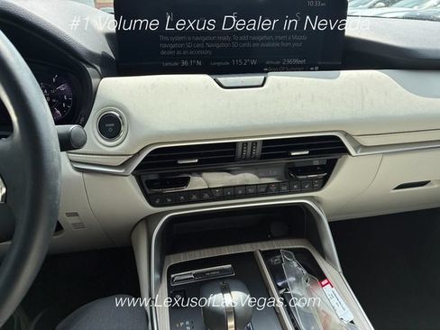 Used 2024 MAZDA CX-90 Plug-In Hybrid w/ Premium Plus AWD/4WD image 6