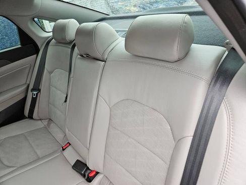 Used 2015 Hyundai Sonata Sport w/ Option Group 04 FWD image 14