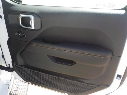 New 2026 Jeep Wrangler Unlimited Sahara image 14