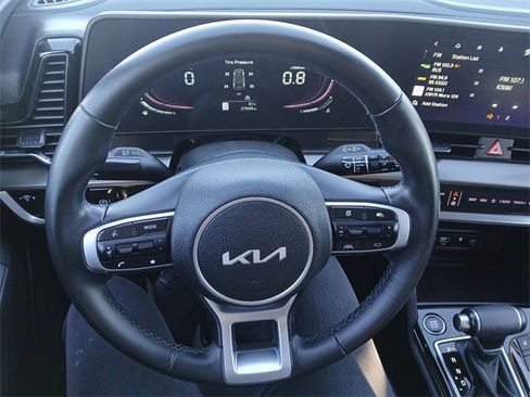 Certified 2023 Kia Sportage EX image 14