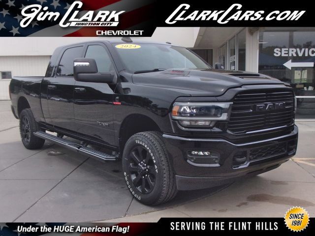 Used 2024 RAM 3500 Laramie w/ Night Edition AWD/4WD image 1