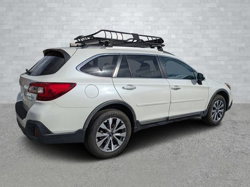 Used 2018 Subaru Outback 3.6R Touring w/ Popular Package #3 image 5