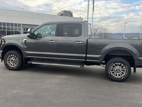 Used 2020 Ford F350 XLT w/ XLT Premium Package image 11