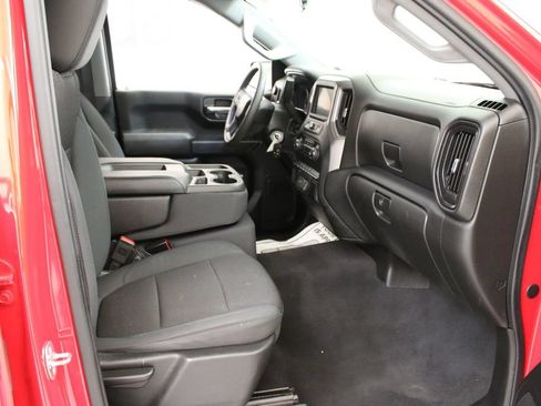 Used 2020 Chevrolet Silverado 1500 Custom Trail Boss w/ Custom Convenience Package AWD/4WD image 26