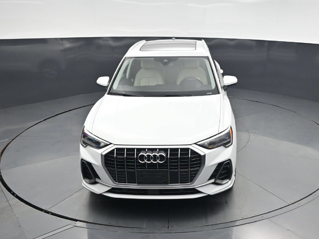 Used 2021 Audi Q3 2.0T Premium w/ Convenience Package AWD/4WD image 35