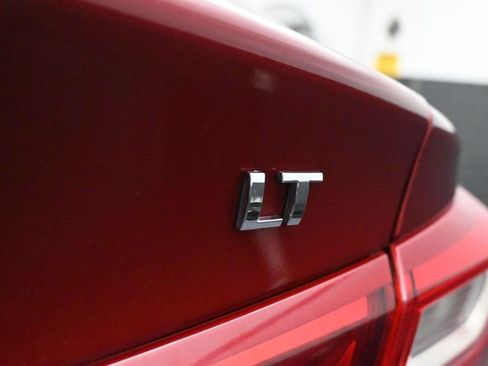 Used 2025 Chevrolet Malibu LT FWD image 34