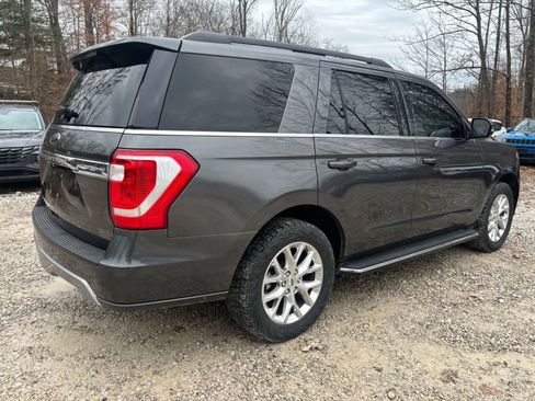 Used 2021 Ford Expedition XLT image 7