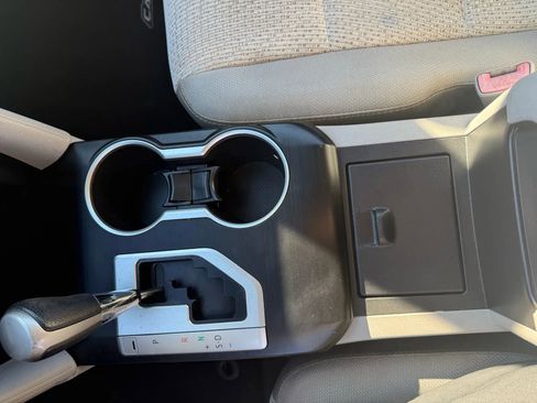 Used 2012 Toyota Camry LE image 26