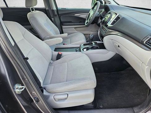 Used 2017 Honda Pilot EX image 20
