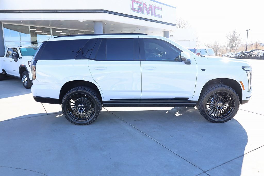 Used 2026 Cadillac Escalade Sport w/ Touring Package AWD/4WD image 7