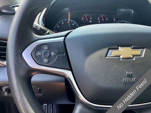 Used 2020 Chevrolet Traverse LS AWD/4WD image 15