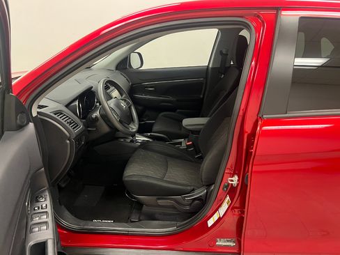 Used 2024 Mitsubishi Outlander Sport Trail Edition 2.0 AWC SUV image 22