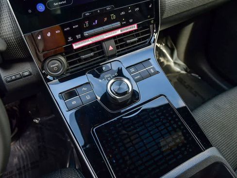 Used 2024 Toyota bZ4X XLE w/ Weather Package image 19