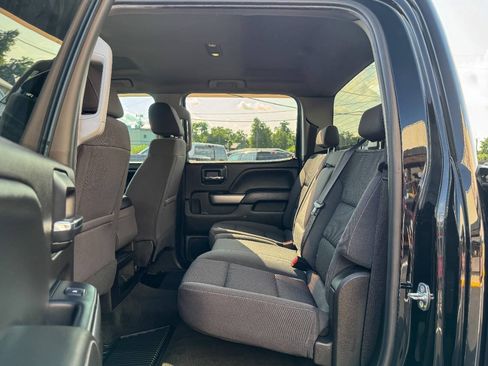 Used 2018 Chevrolet Silverado 2500 LT w/ Midnight Edition AWD/4WD image 19
