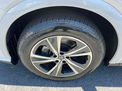 Certified 2025 Lexus RX 350 Premium w/ Accessory Package (Z1) FWD image 11