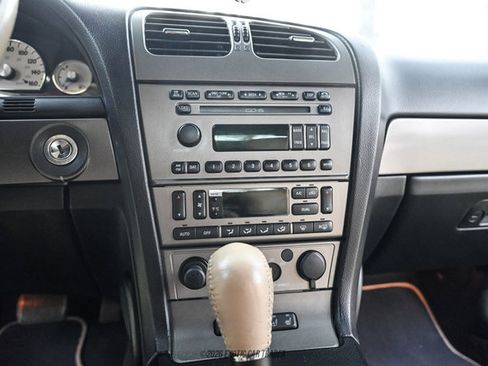 Used 2005 Ford Thunderbird RWD image 21