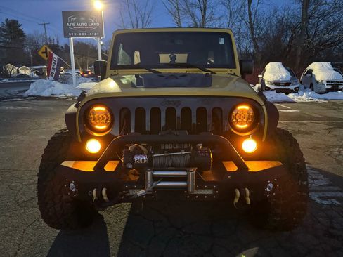 Used 2015 Jeep Wrangler Unlimited Sport AWD/4WD image 9
