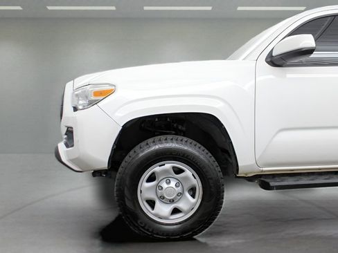 Used 2021 Toyota Tacoma SR image 11