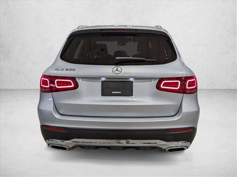 Used 2022 Mercedes-Benz GLC 300 image 7