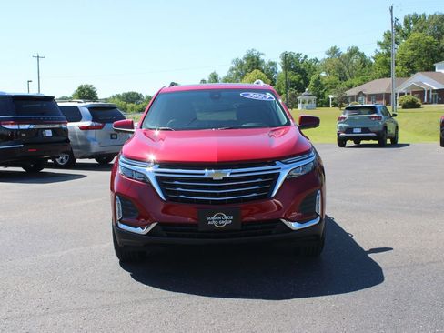 Used 2023 Chevrolet Equinox Premier AWD/4WD image 3
