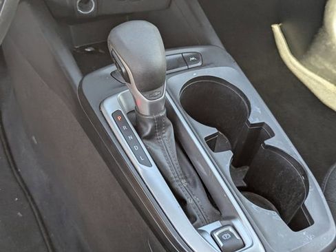 Used 2024 Chevrolet Trax LS w/ LS Convenience Package image 33