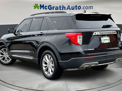 Used 2021 Ford Explorer XLT w/ Equipment Group 202A image 4