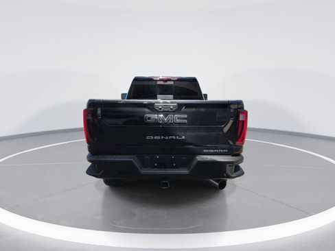 Used 2025 GMC Sierra 2500 Denali Ultimate w/ Max Trailering Package AWD/4WD image 7