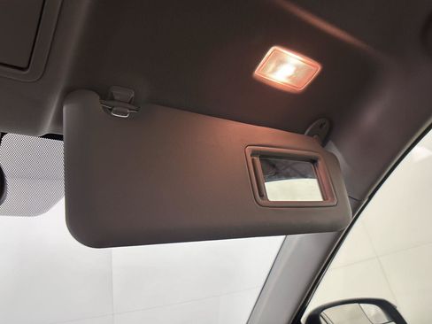 Used 2017 Toyota RAV4 LE w/ Carpet Mat Package AWD/4WD image 36