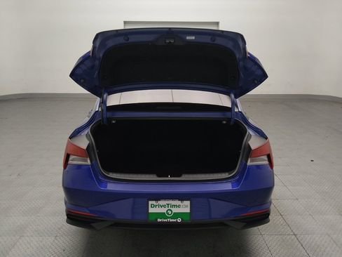 Used 2023 Hyundai Elantra SEL w/ Convenience Package FWD image 29
