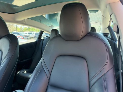 Used 2020 Tesla Model 3 Long Range AWD/4WD image 31