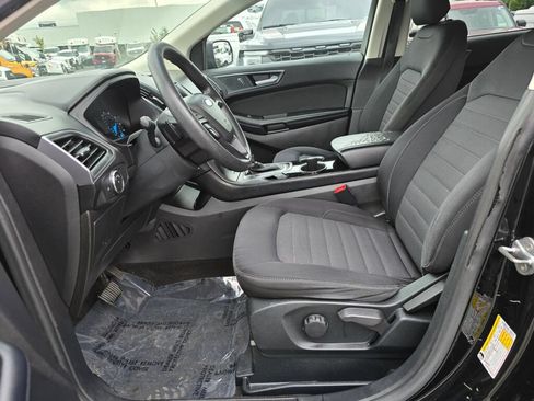 Used 2018 Ford Edge SE AWD/4WD image 16