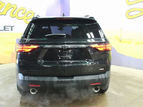Used 2023 Chevrolet Traverse RS image 7