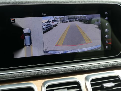 Used 2021 Mercedes-Benz GLE 350 4MATIC image 26