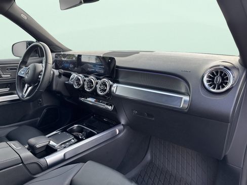 Used 2023 Mercedes-Benz EQB 350 4MATIC SUV w/ Exclusive Package image 57