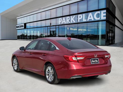 Used 2018 Honda Accord LX image 4