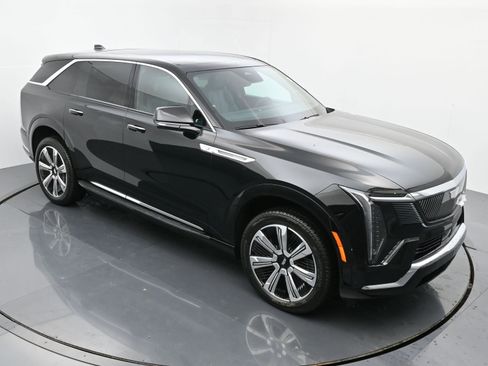 New 2025 Cadillac Escalade IQ Luxury 2 image 29