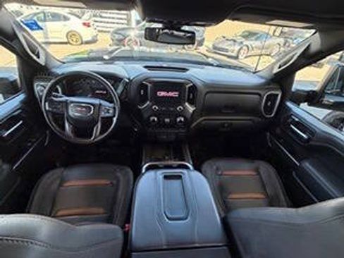Used 2022 GMC Sierra 3500 AT4 w/ AT4 Preferred Package AWD/4WD image 30