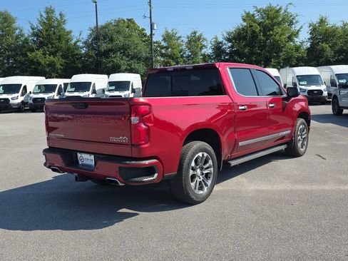 Used 2024 Chevrolet Silverado 1500 High Country w/ Max Trailering Package AWD/4WD image 7