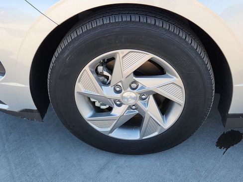 New 2025 Hyundai Sonata SE FWD image 7