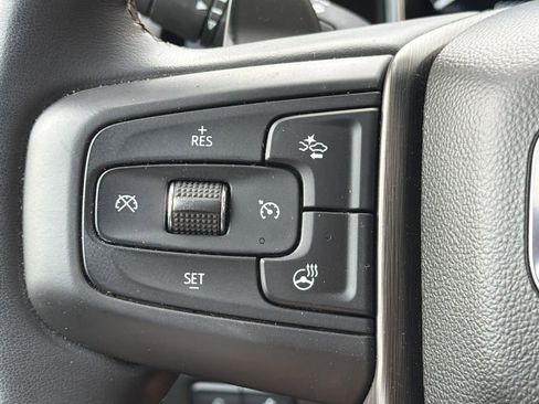 Used 2023 GMC Sierra 1500 AT4 w/ Technology Package AWD/4WD image 36