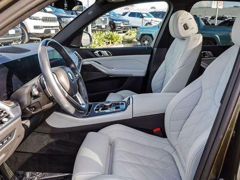 Used 2024 BMW X5 xDrive50e w/ Premium Package image 19