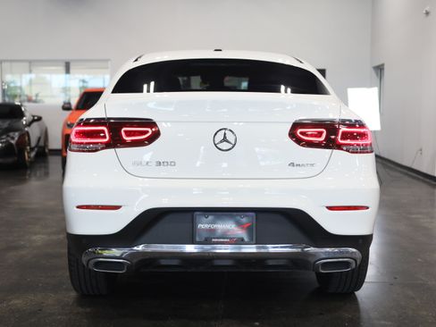 Used 2023 Mercedes-Benz GLC 300 4MATIC Coupe image 5