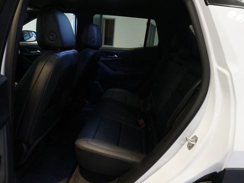 New 2026 Chevrolet Equinox LT w/ Convenience Package II image 11