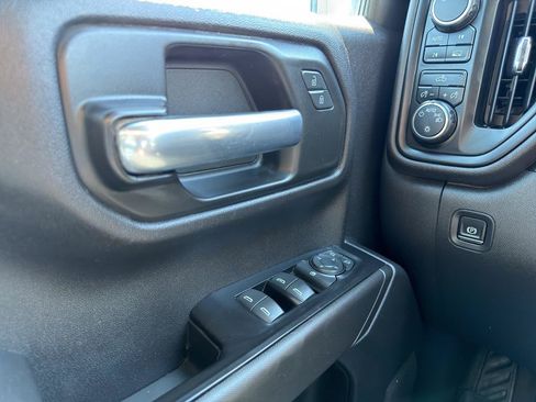 Used 2019 Chevrolet Silverado 1500 Custom AWD/4WD image 5